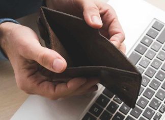US Arrests ‘Mutant Ape Planet’ NFT Creator in $3M ‘Rug Pull’ Scheme to Defraud Crypto Investors us-arrests-‘mutant-ape-planet’-nft-creator-in-$3m-‘rug-pull’-scheme-to-defraud-crypto-investors
