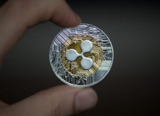 Ripple CEO Blasts SEC Chair For Anti-Innovation Stance, XRP Bulls Remain Optimistic ripple-ceo-blasts-sec-chair-for-anti-innovation-stance,-xrp-bulls-remain-optimistic
