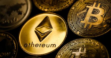 ethereum-surges-ahead-of-bitcoin-in-active-addresses,-what-does-this-mean?