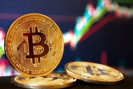 bitcoin-price-soars-to-$28,000,-here’s-why